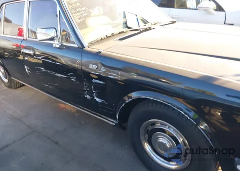 1984 Rolls-Royce Silver Spirit from USA, damaged, VIN SCAZS42A8ECX09917